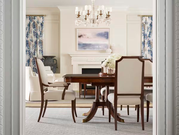 How to Choose a Luxury Dining Table