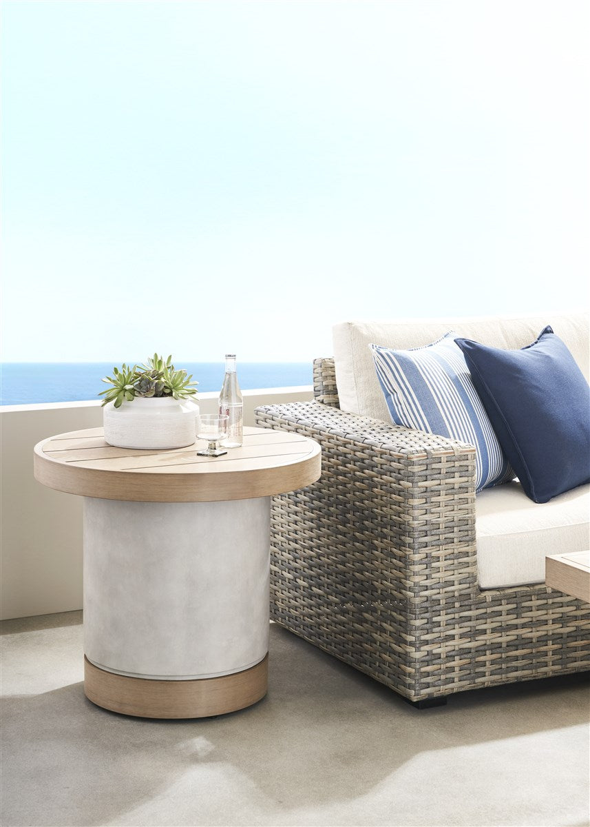 Vanguard Tiburon Outdoor End Table — N/a