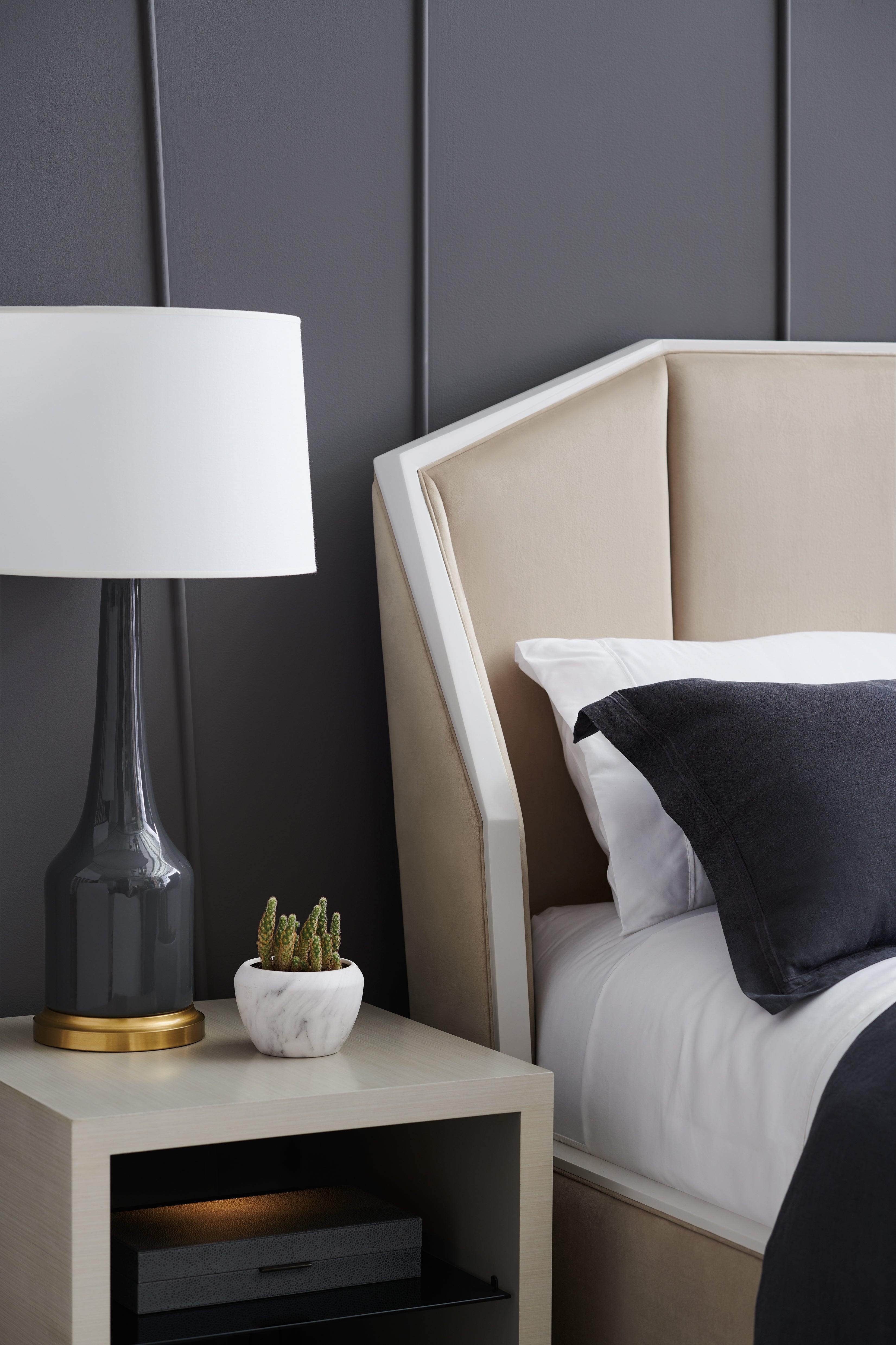 Caracole Shelter Me Qn Bed Canopy