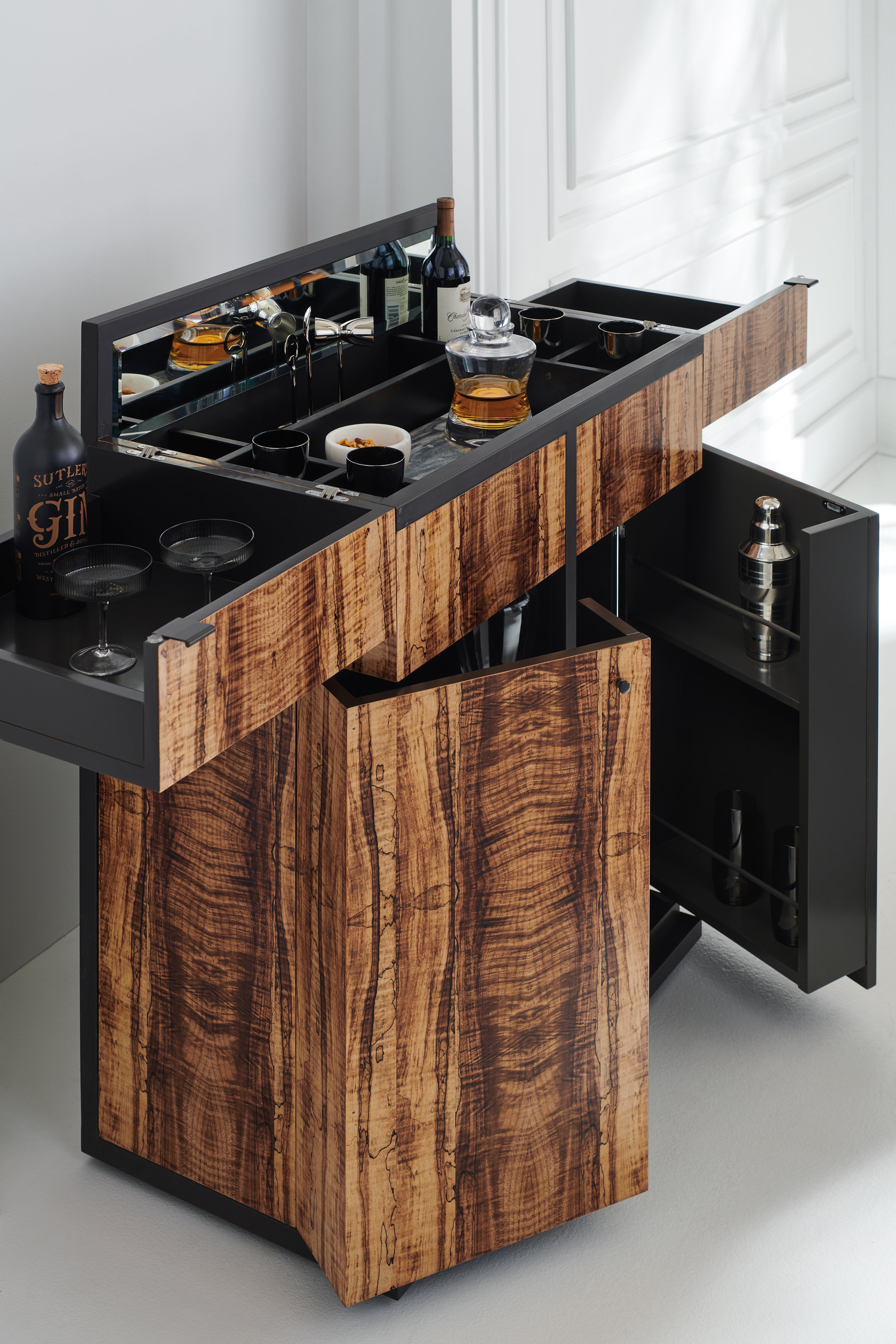 Caracole Top Shelf Bar