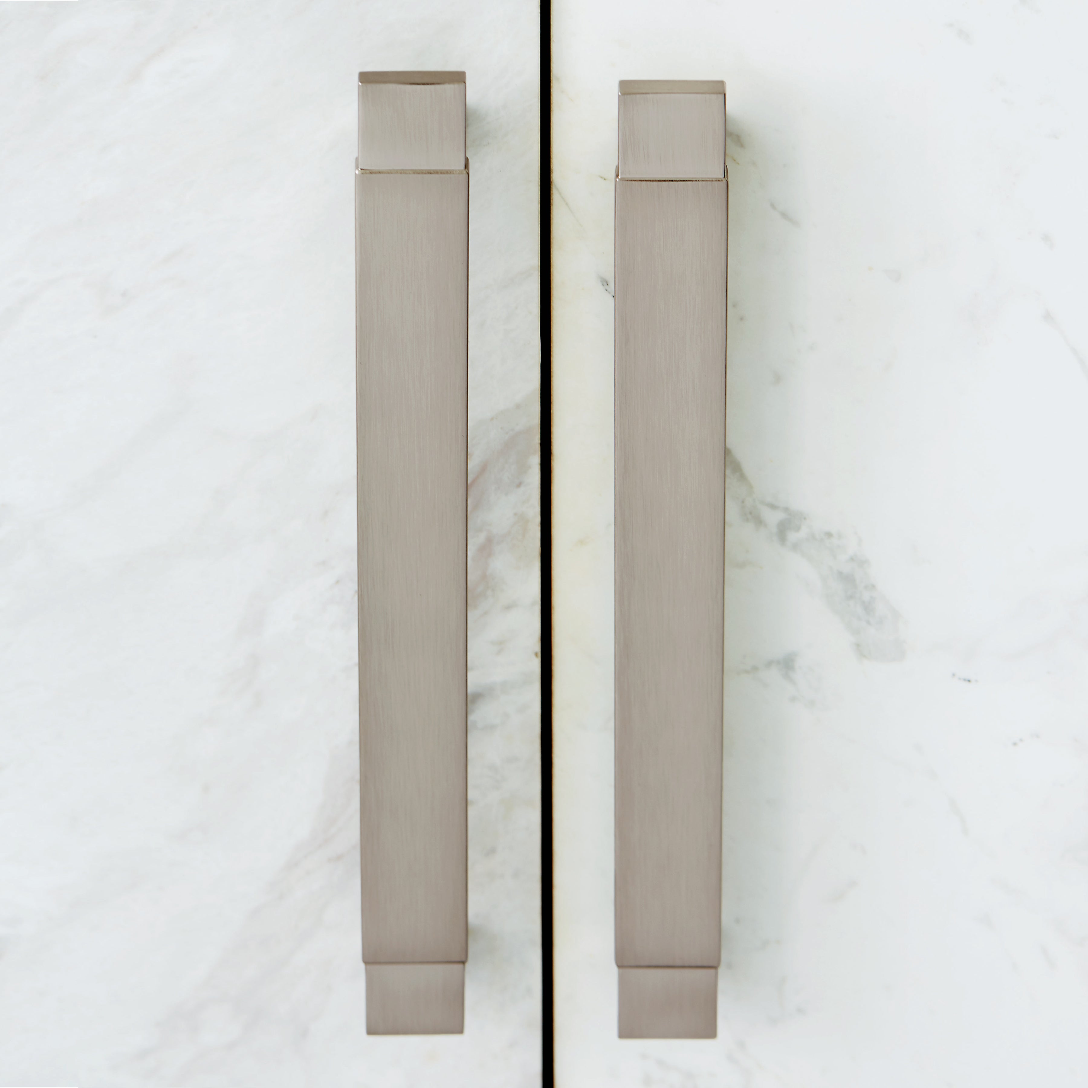 Bernhardt | Bernhardt Decorage Buffet - Cerused Mink / Silver Mist | 380132