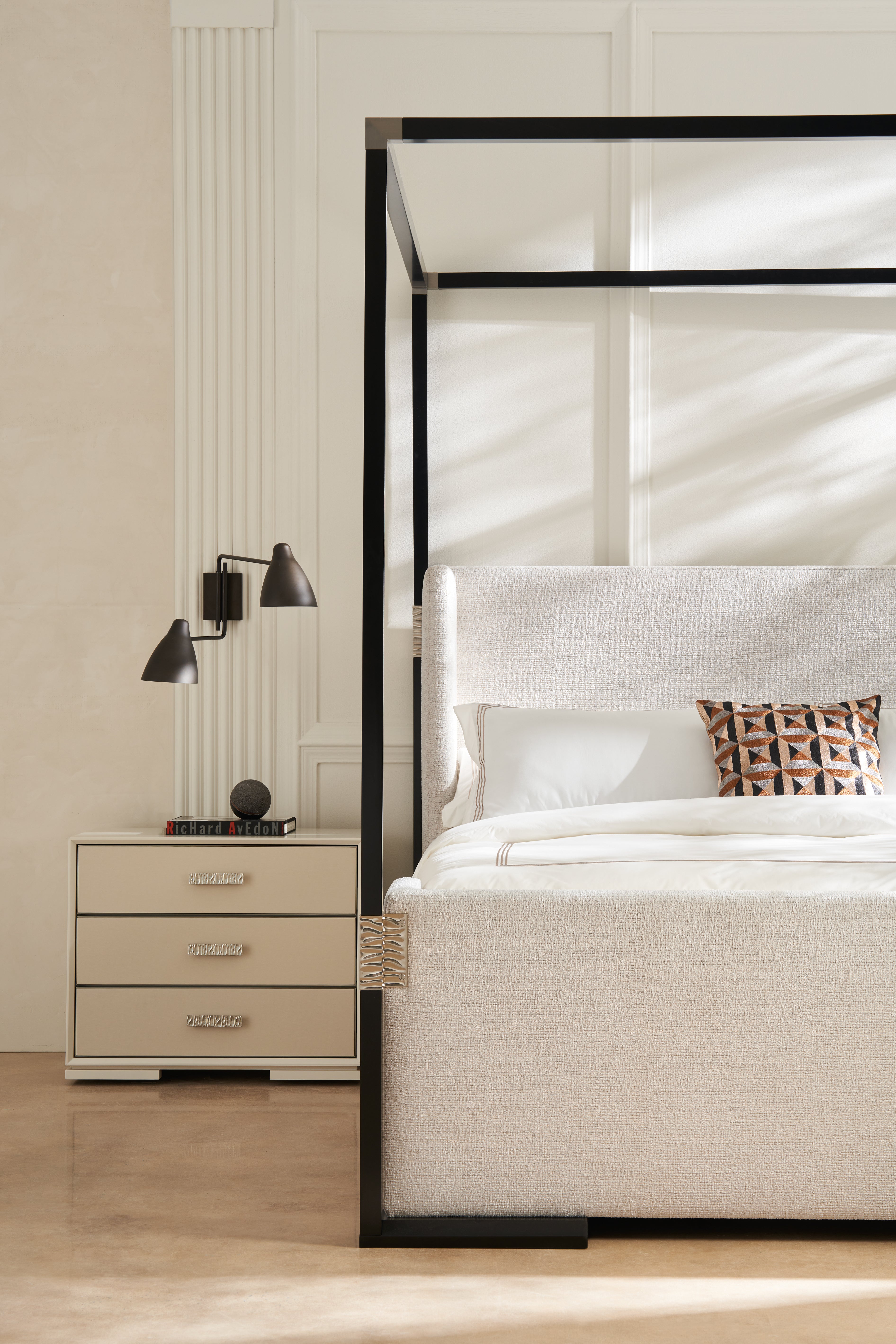 Caracole Shelter Me Qn Bed Canopy