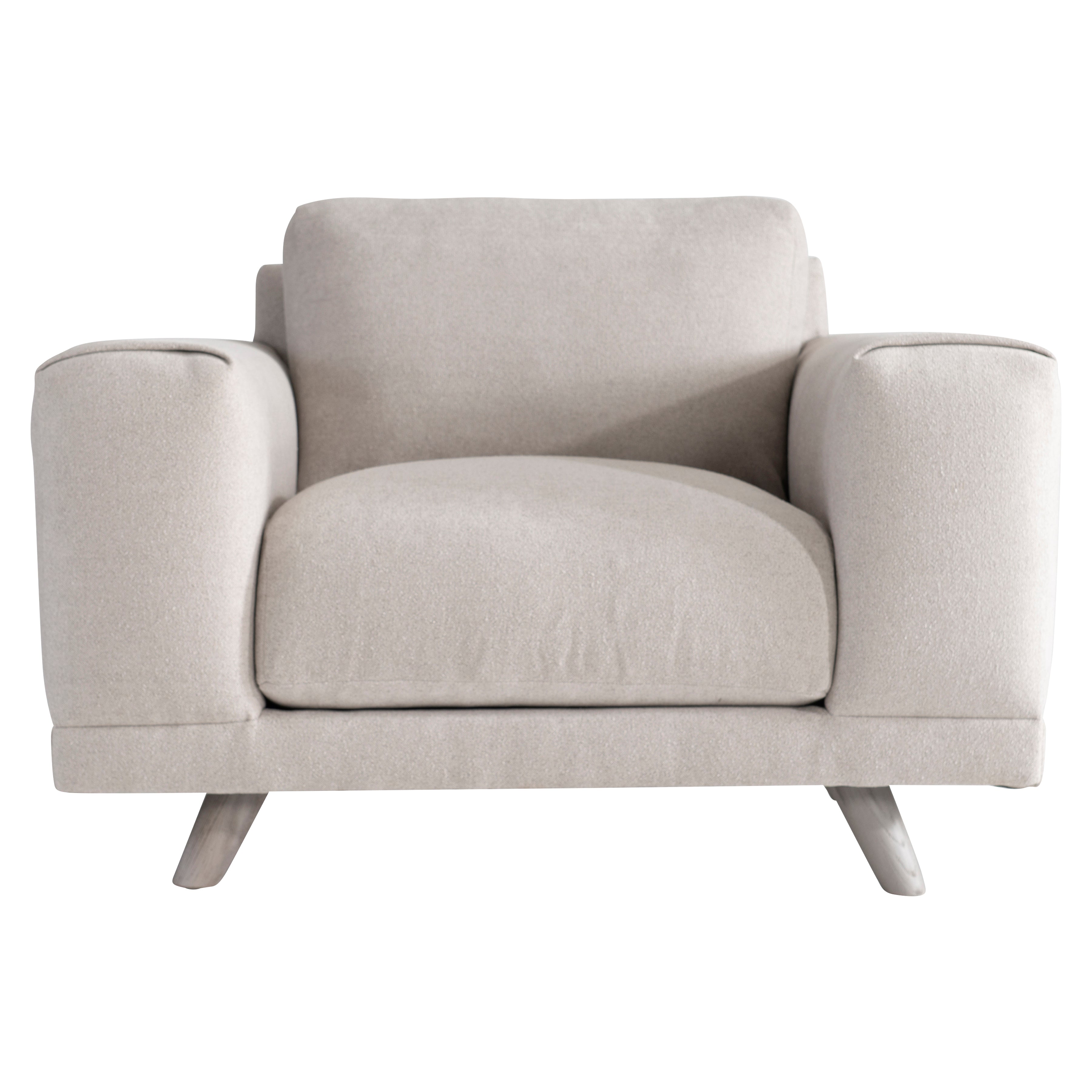 Bernhardt Living | Bernhardt Maren Fabric Chair - Grey | P6153A
